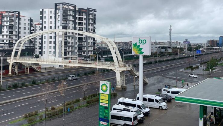 Diyarbakır’da bayram sessizliği: Yollar boş kaldı