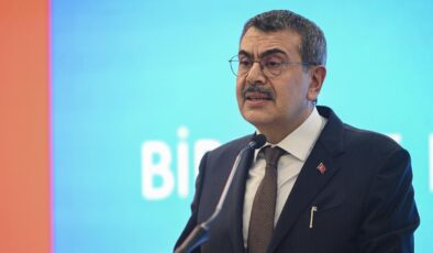 Bakan Tekin: Sevgili öğrencilerim, tatilin tadını doyasıya çıkarın