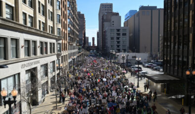 ABD’de milyonlarca kişi, Trump yönetimine karşı “Krallara Hayır” protestosu düzenledi