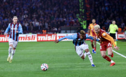 Zirvede yarış kızıştı