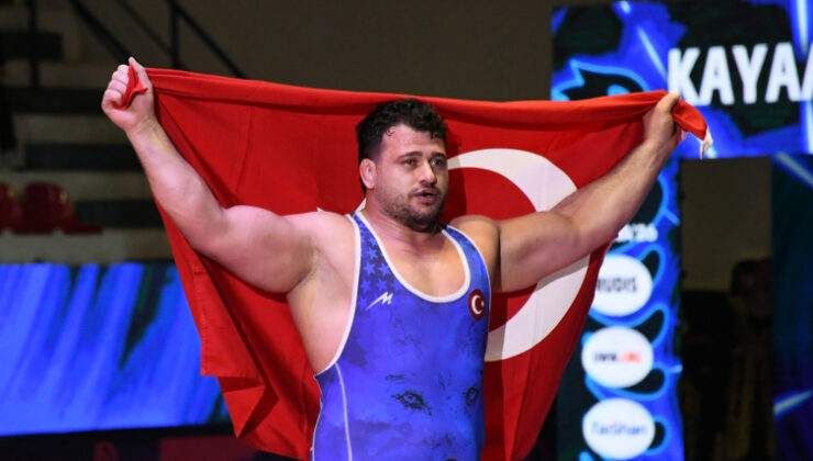 Rıza Kayaalp tarih yazdı