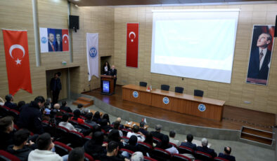 Kayseri Üniversitesi'nde 'Kitle Fonlama ile Gelenekten Geleceğe Ortaklık' programı düzenlendi
