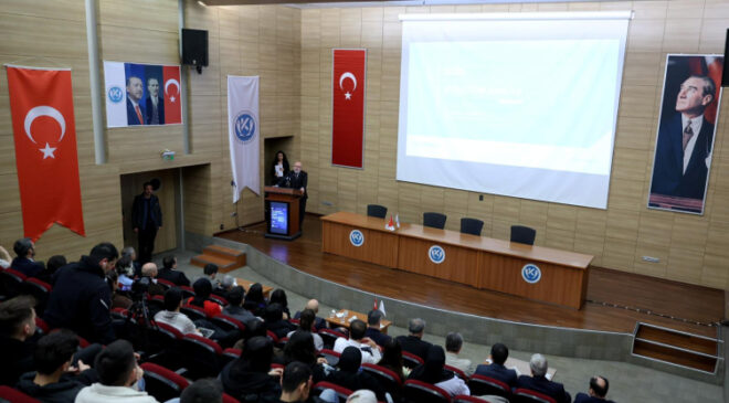 Kayseri Üniversitesi'nde 'Kitle Fonlama ile Gelenekten Geleceğe Ortaklık' programı düzenlendi
