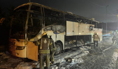 İstanbul’da şehirlerarası yolcu otobüsü küle döndü
