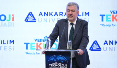8. Verimlilik ve Teknoloji Fuarı kapsamında V.Talks paneli düzenlendi
