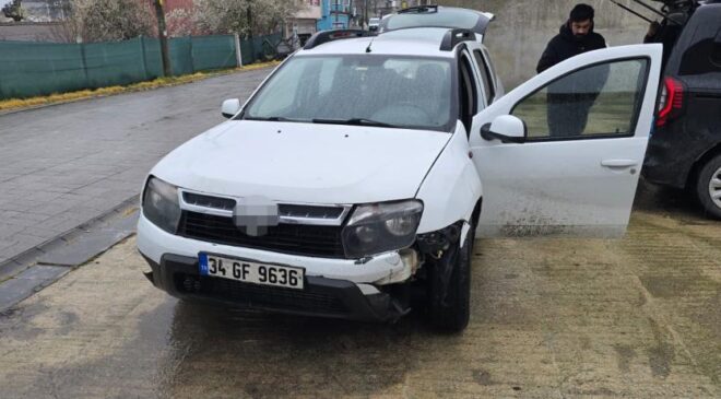 Piyasaya sürülmek üzereydi: Yüzlerce kilo at eti ele geçirildi