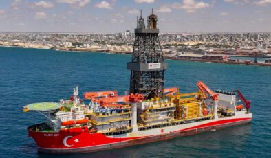 Çağrı Bey sondaj gemisi Somali’ye ulaştı