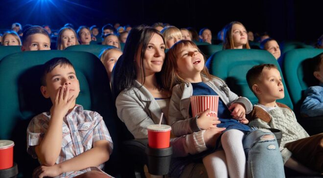 23 Nisan'a özel çocuklara sinema kampanyası