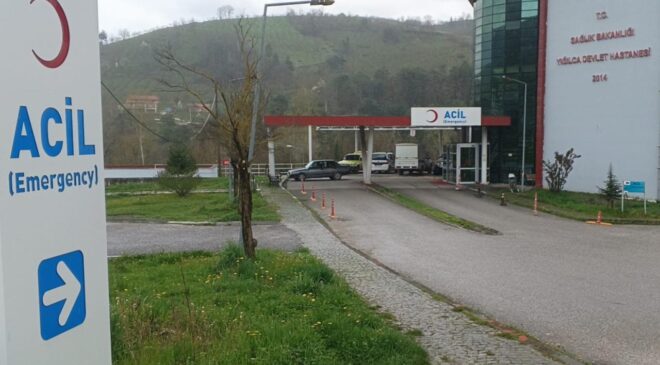 Düzce’de 5 kişi soba zehirlenmesi nedeniyle hastaneye kaldırıldı
