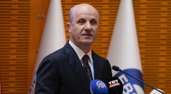 Erol Özvar: Yükseköğretim niteliksel gelişmeye odaklanmaktadır