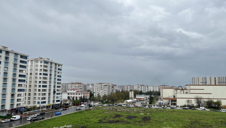 Diyarbakır ve Mardin’de dolu yağışı