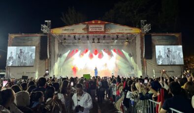 Gökhan Türkmen Kahramanmaraş’ta Hayranlarıyla Buluştu