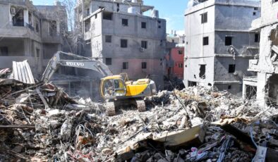 Soykırımcı İsrail’den Lübnan’a ağır bombardıman: En az 254 ölü