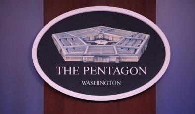 Pentagon: ABD Donanma Sekreteri John Phelan görevinden ayrıldı