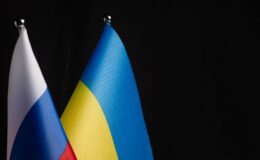 Volodimir Zelenski mi, Vladimir Putin mi? Savaşa Son Noktayı Kim, Nasıl Koyacak? – Prof.Dr. Ayşegül Akbay – Akademik Akıl