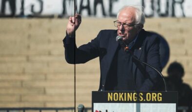 ABD’li Senatör Sanders: İran Savaşı hakkında bize yalan söyleniyor