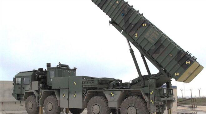 Türkiye’de alarm: Hava sahasına giren füze vuruldu