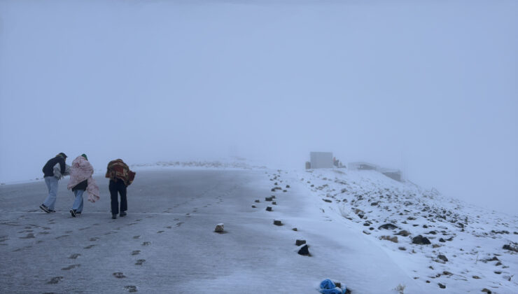 Nemrut Dağı’nda ulaşım durdu