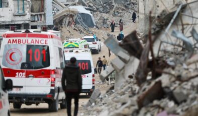 Katil İsrail’in Gazze’ye saldırılarında can kaybı 72 bin 736’ya yükseldi