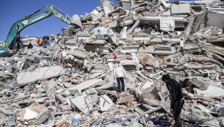 Depremde 146 kişinin öldüğü Hamidiye Sitesi davasında 21 yıl hapis