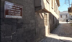 Diyarbakır’daki 2 bin yıllık sırrı saklayan kilise hangisi?