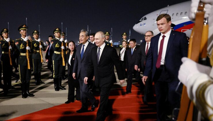Rusya Devlet Başkanı Putin Çin’de