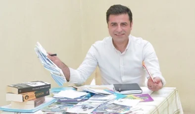 Pervin Buldan Selahattin Demirtaş’ı ziyaret etti