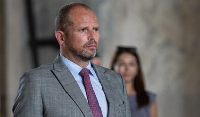 Belçika Savunma Bakanı Francken: Türk savunma sanayisi Benim için bir rol model niteliğindeler