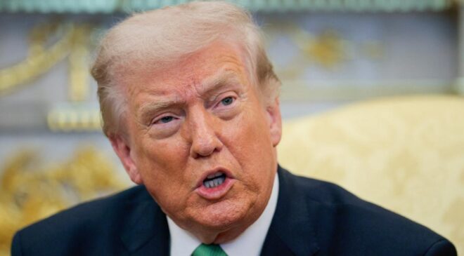 WSJ: Trump, İran’a yönelik ablukanın uzun süre devam etmesi için hazırlık talimatı verdi