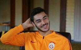 Milli futbolcu, Kürtçe müzik fanı çıktı