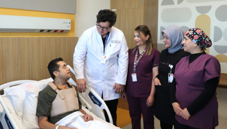 Gaziantepte aort yırtığı olan hastaya 90 santimetrelik yapay damar takıldı