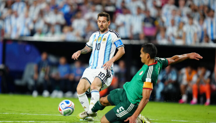 Messi, Dünya Kupası'na rekorla başladı