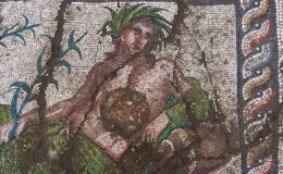 Aspendos'ta 3. yüzyıla ait Genç Eurymedon tasviri bulundu