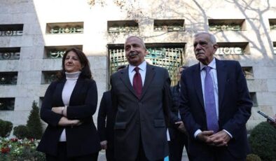 Kadrolu Direnişçiler – Serbestiyet