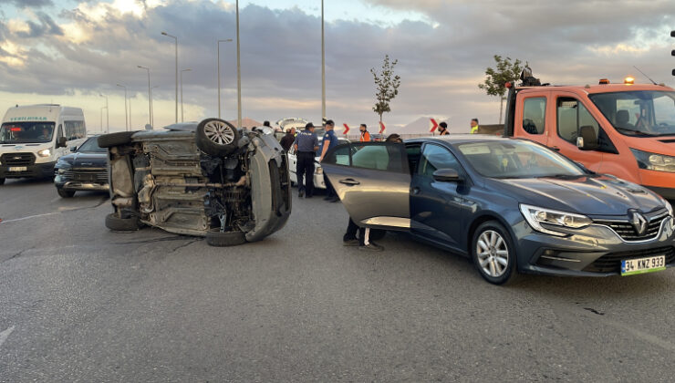 Kayseri’de zincirleme trafik kazası: 4 yaralı