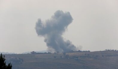 İşgalci İsrail ordusu, Lübnan’ın güneyinde birçok beldeyi bombaladı