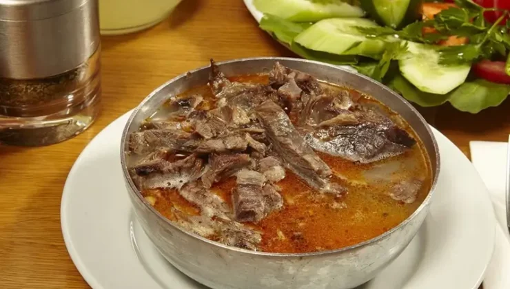 Diyarbakır’da paça ciğerle yarışıyor