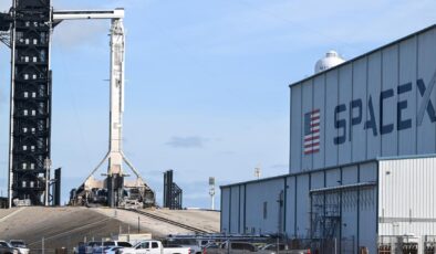 SpaceX’in hisseleri borsadaki ilk haftasında yüzde 37 yükseldi