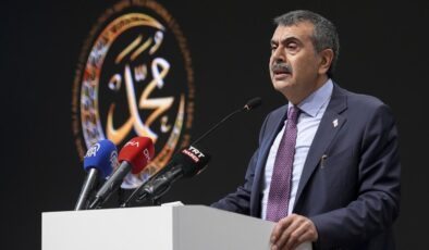 Bakan Tekin: Yapay zeka ve teknolojinin eğitim öğretim süreçlerinde kullanımı çok önemli