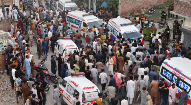 Pakistan’da etüt merkezinin çatısı çöktü: 14 öğrenci hayatını kaybetti