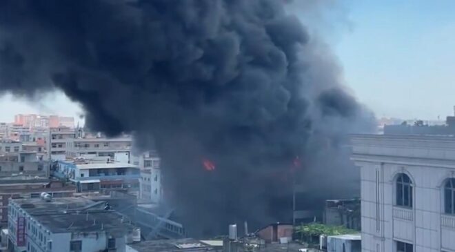 Çin’de bir ayakkabı fabrikasında çıkan yangında 28 kişi öldü