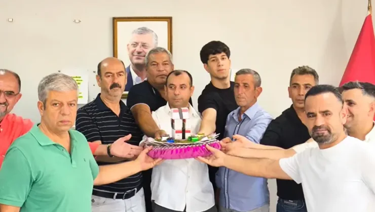 CHP Diyarbakır’da istifa depremi: Kılıçdaroğlu’na kına