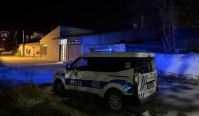 Erzurum’da mahallelinin desteğiyle 10 düzensiz göçmen yakalandı
