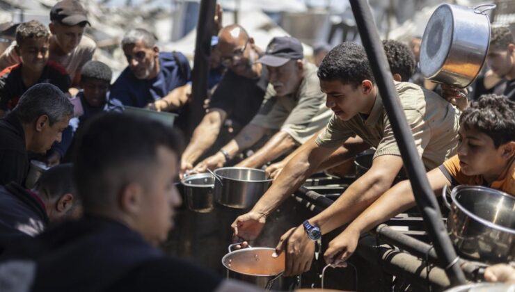 BM: İsrail, Gazze’de insani yardımları kısıtlamaya devam ediyor