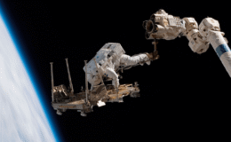 İnsanlar NASA’nın Uluslararası Uzay İstasyonunu Neden Güneş’e “Sadece” Atmadığını Soruyorlar