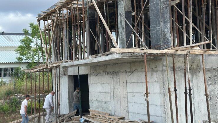 Kütahya’da inşaat iskelesi çöktü: 3 ölü