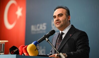 Bakan Kacır'dan Teknogirişim Rozetli girişimcilere kredi desteği müjdesi
