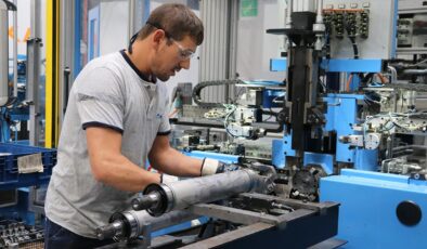 Otomotiv sektöründen 8 milyar dolarlık yan sanayi ürünü ihracatı