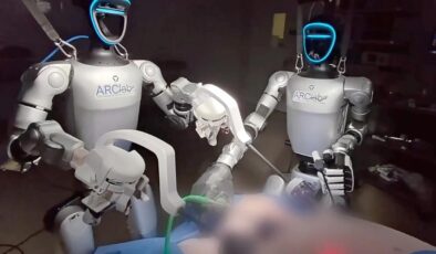 Tarihte ilk kez insansı robotlar canlı hayvanlar üzerinde ameliyat gerçekleştirdi