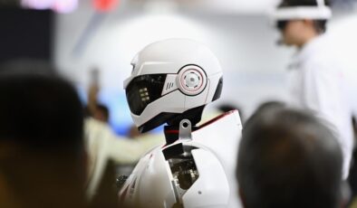 Japonya, 2040'a kadar iş gücünde yapay zeka destekli 10 milyon robotu kullanmayı planlıyor